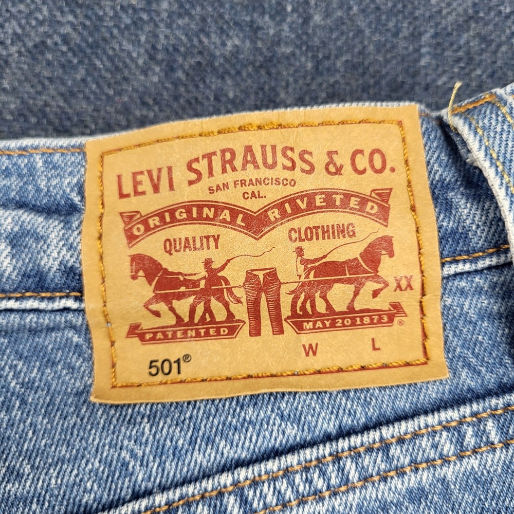 Levis 501 Original High Rise Cut Off Denim Shorts Light Wash Blue W30 Dasiy - Picture 10 of 12